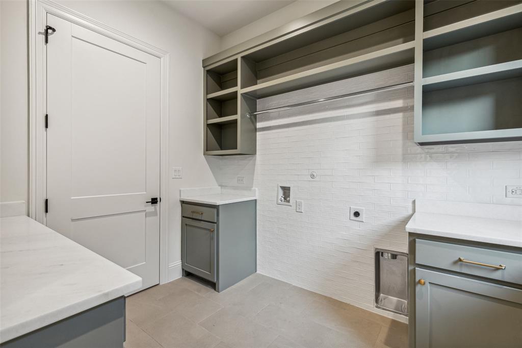 Linwood Place - Residential