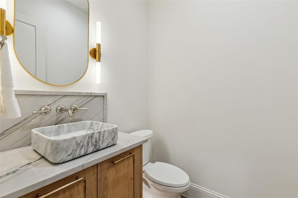 Linwood Place - Residential