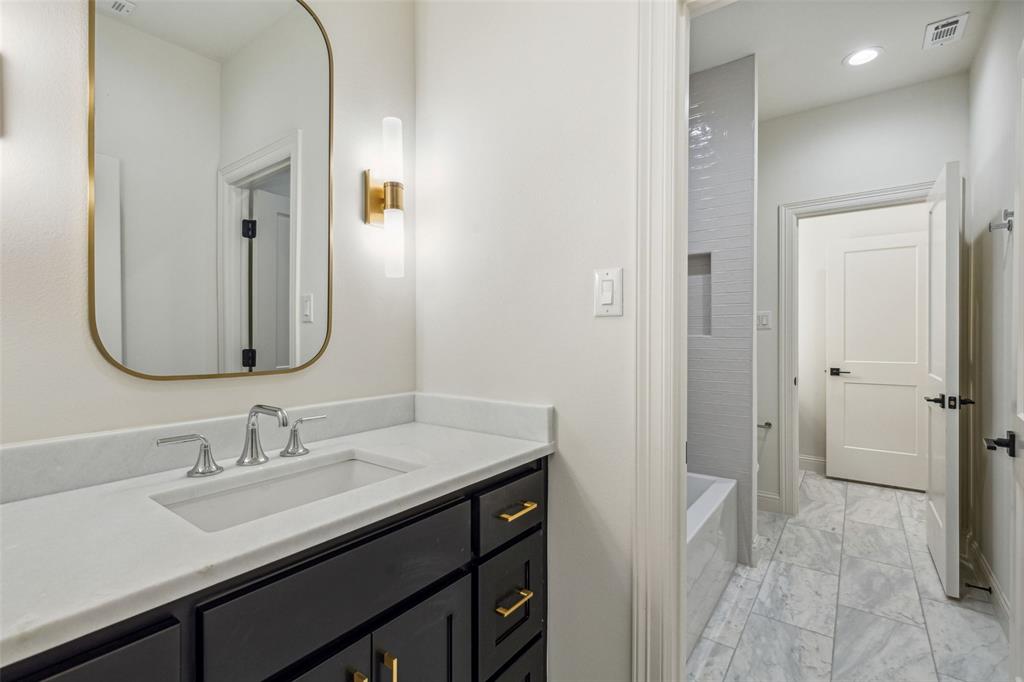 Linwood Place - Residential