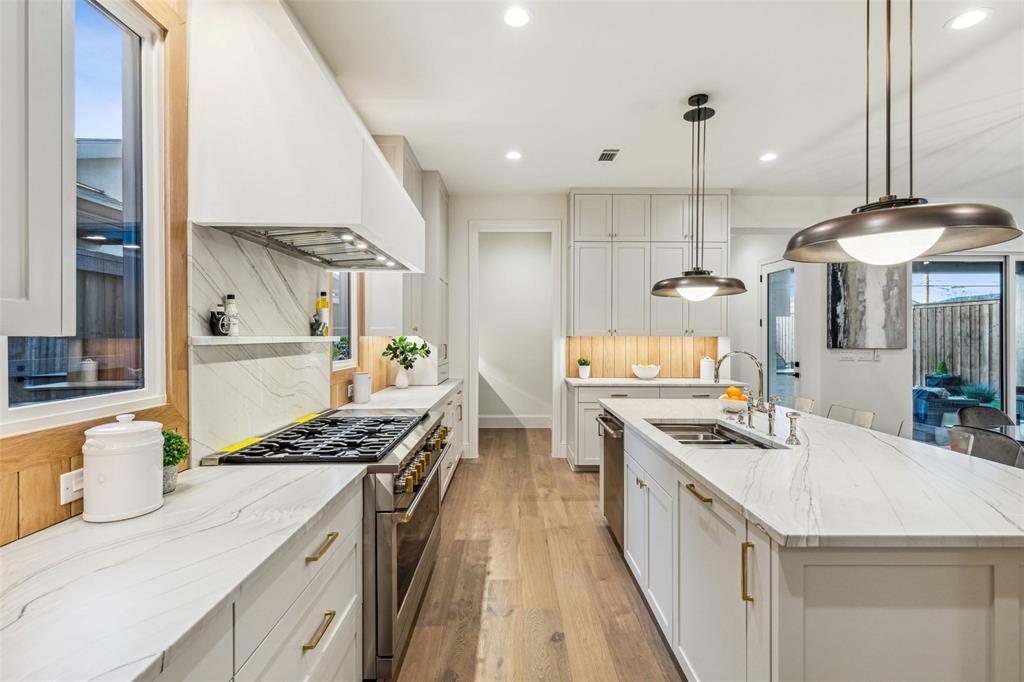 Linwood Place - Residential