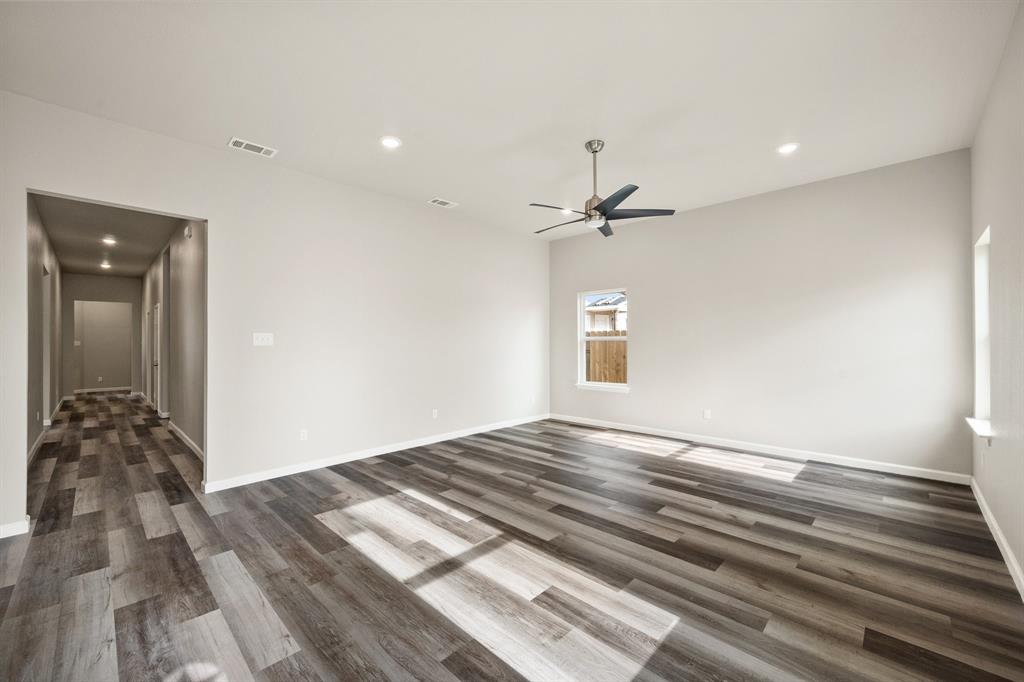 Fairview Ennis-Rev - Residential