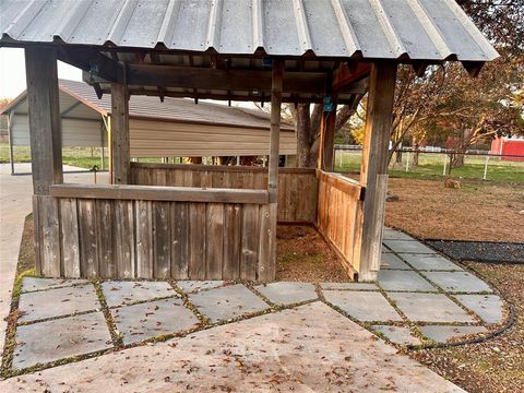 Tiny photo for 2159 Country Club Rd Road, Lucas, TX 75002 (MLS # 21101663)