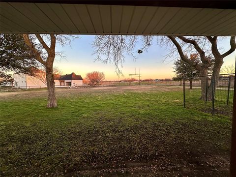 Tiny photo for 2159 Country Club Rd Road, Lucas, TX 75002 (MLS # 21101663)