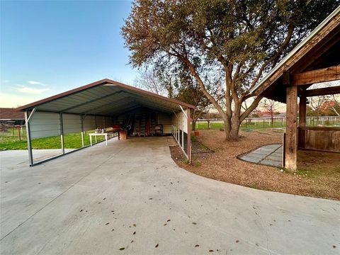 Tiny photo for 2159 Country Club Rd Road, Lucas, TX 75002 (MLS # 21101663)