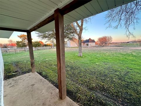 Tiny photo for 2159 Country Club Rd Road, Lucas, TX 75002 (MLS # 21101663)