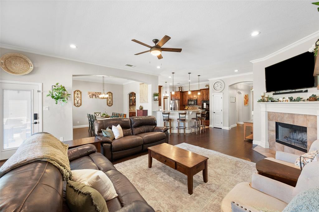 Emerald Point Estates - Residential