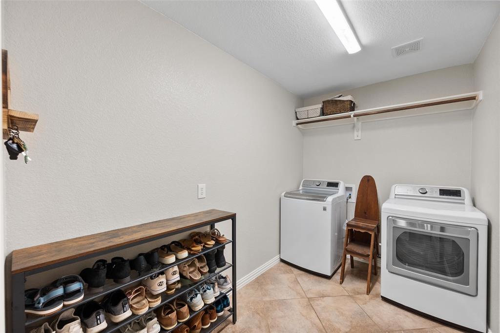 Emerald Point Estates - Residential