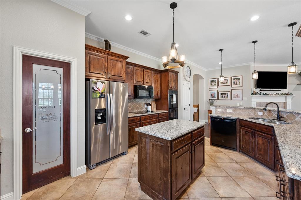 Emerald Point Estates - Residential