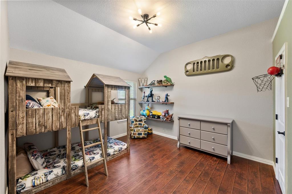 Emerald Point Estates - Residential