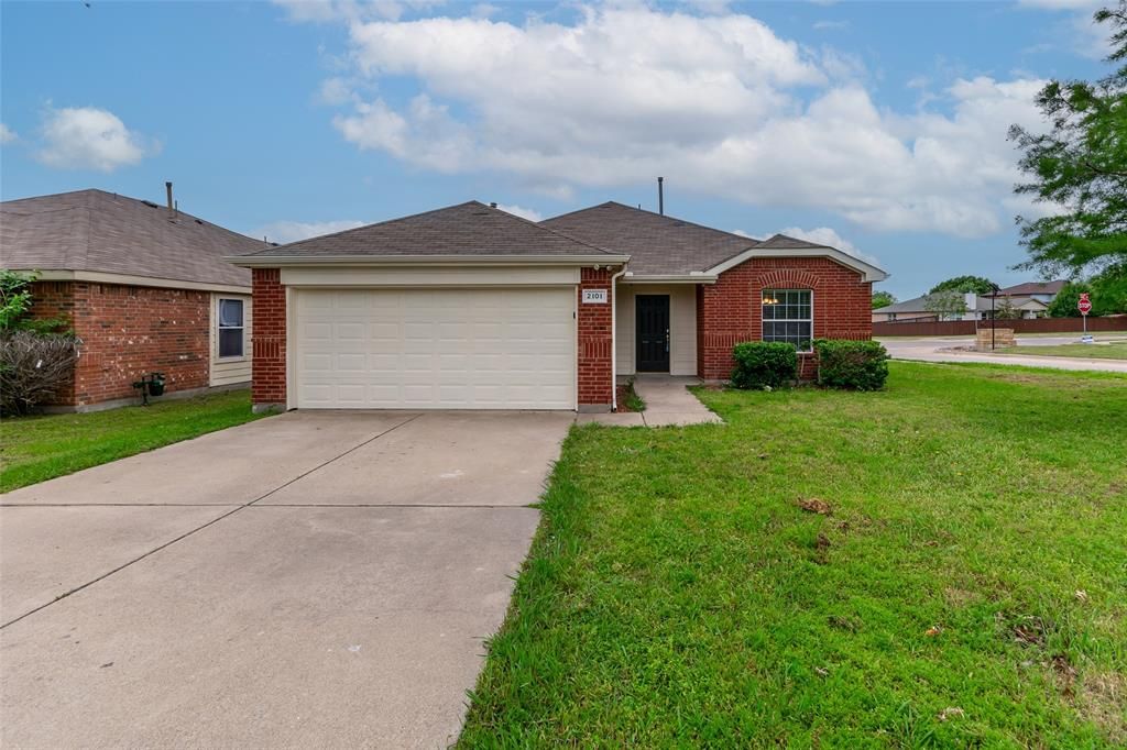 Photo of 2101 Wildwood Drive, Forney, TX 75126 (MLS # 21101483)