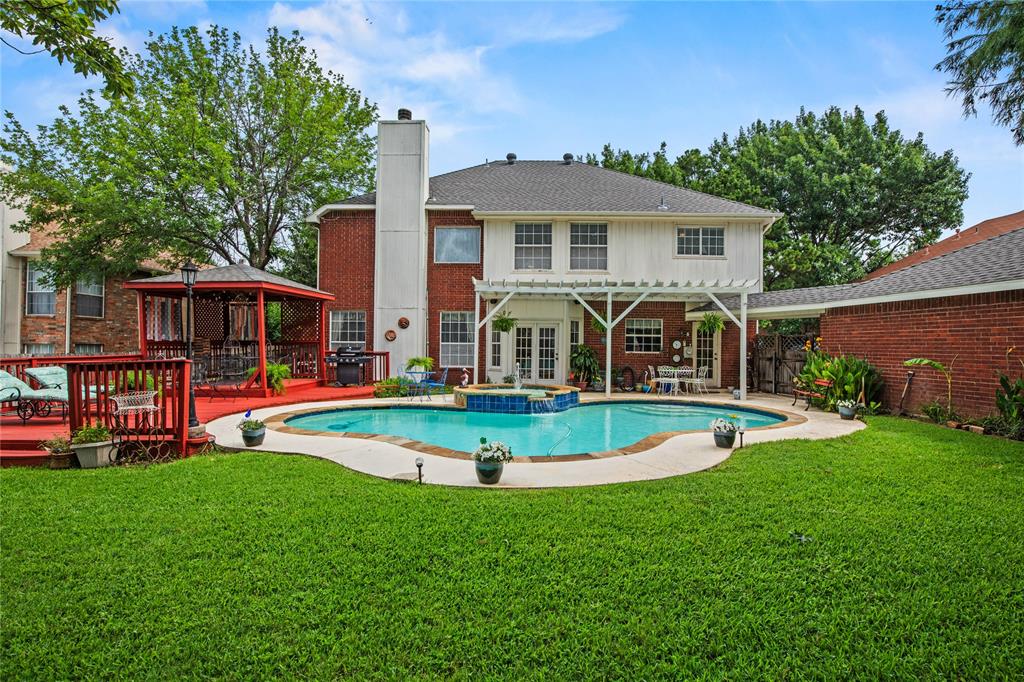 7604 Oak Knoll Drive