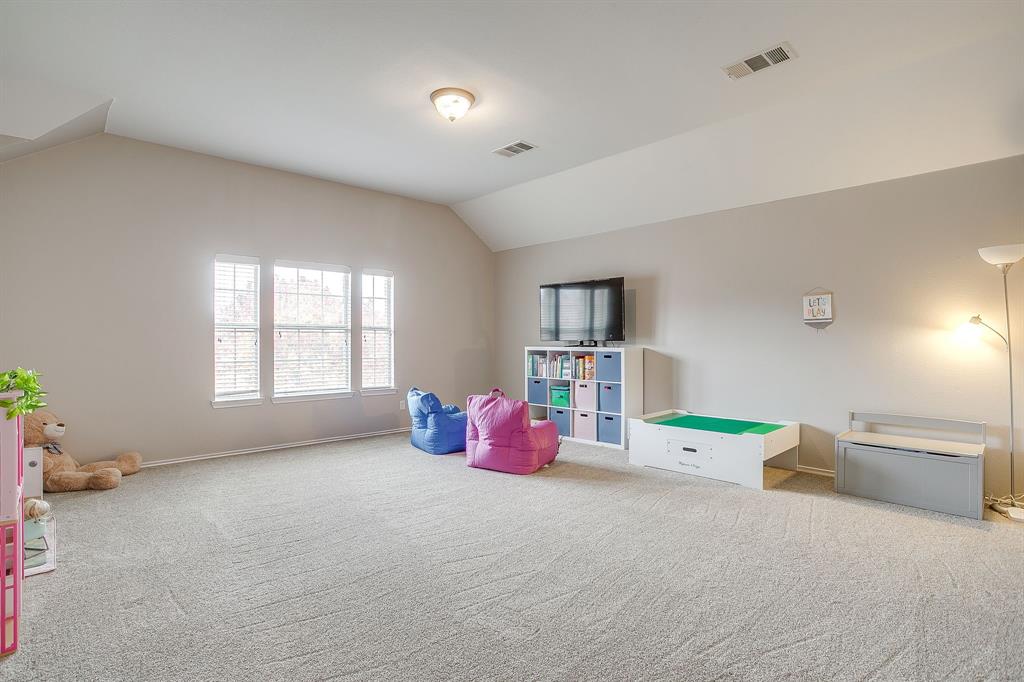 Wilshire Valley - Residential