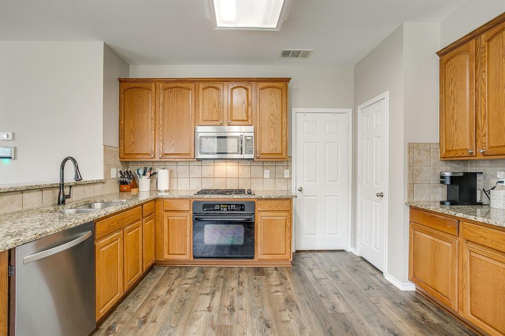 Wilshire Valley - Residential