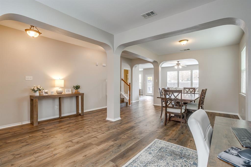 Wilshire Valley - Residential