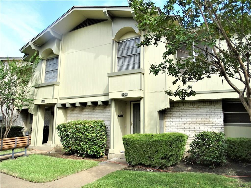 1903 Cobblestone Lane