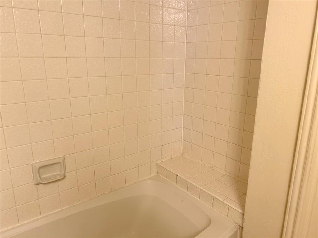 Crestbluff Condo - Residential Lease