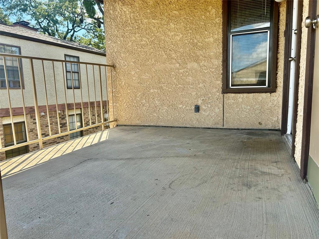 Crestbluff Condo - Residential Lease