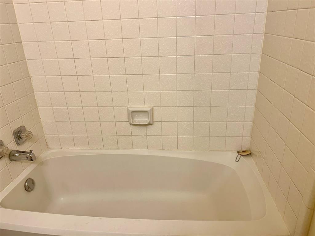 Crestbluff Condo - Residential Lease