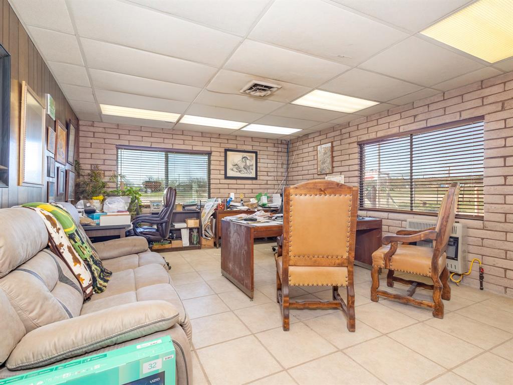 Anderson Add Town Coleman - Commercial Sale