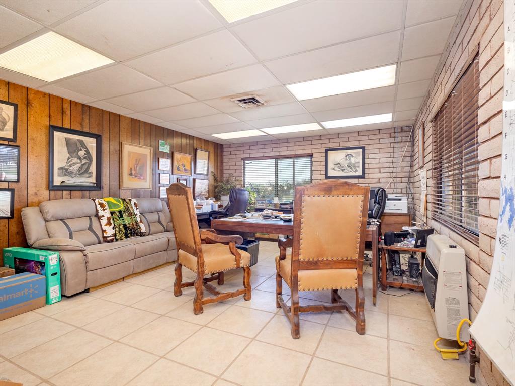 Anderson Add Town Coleman - Commercial Sale