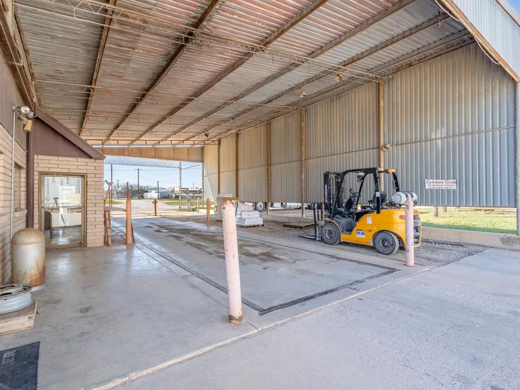 Anderson Add Town Coleman - Commercial Sale