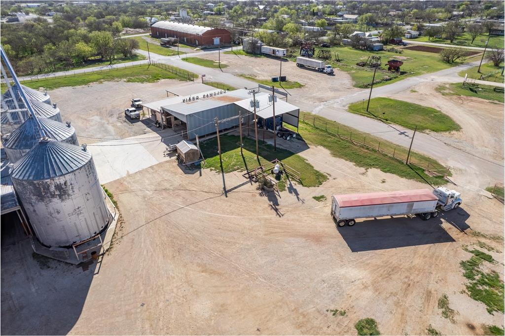 Anderson Add Town Coleman - Commercial Sale