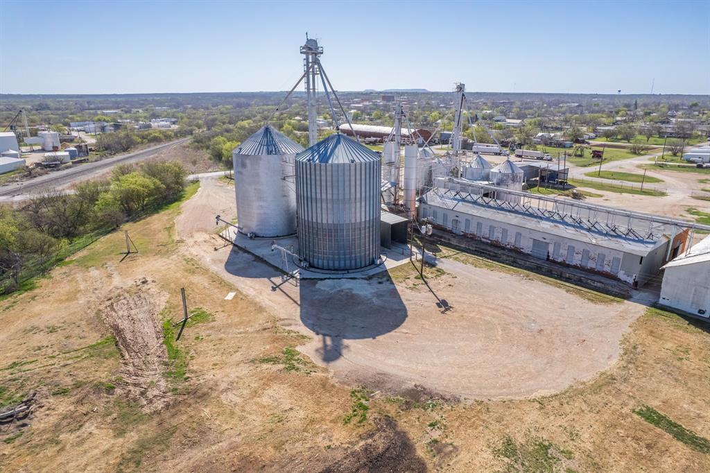 Anderson Add Town Coleman - Commercial Sale