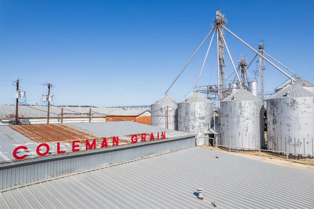 Anderson Add Town Coleman - Commercial Sale