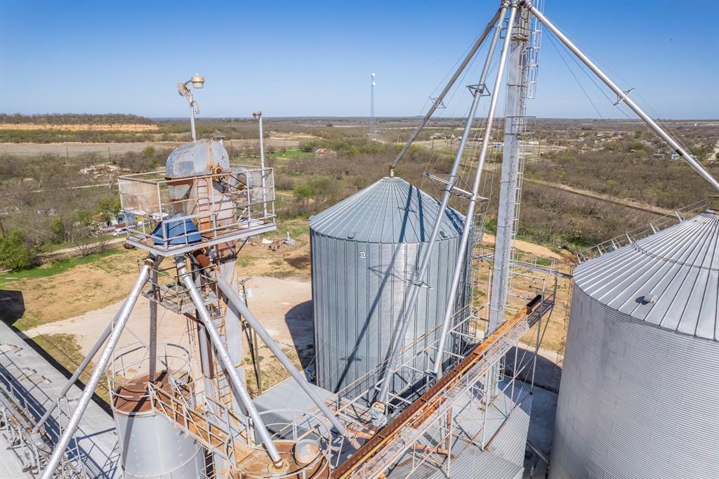 Anderson Add Town Coleman - Commercial Sale