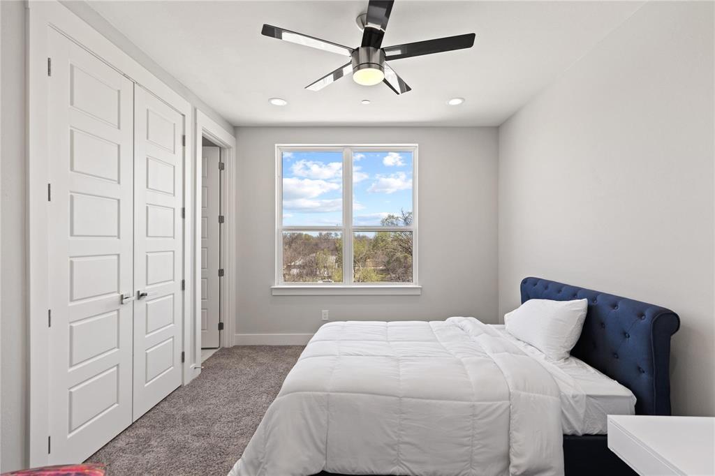 Brownstones On West Walters Ad - Residential Lease