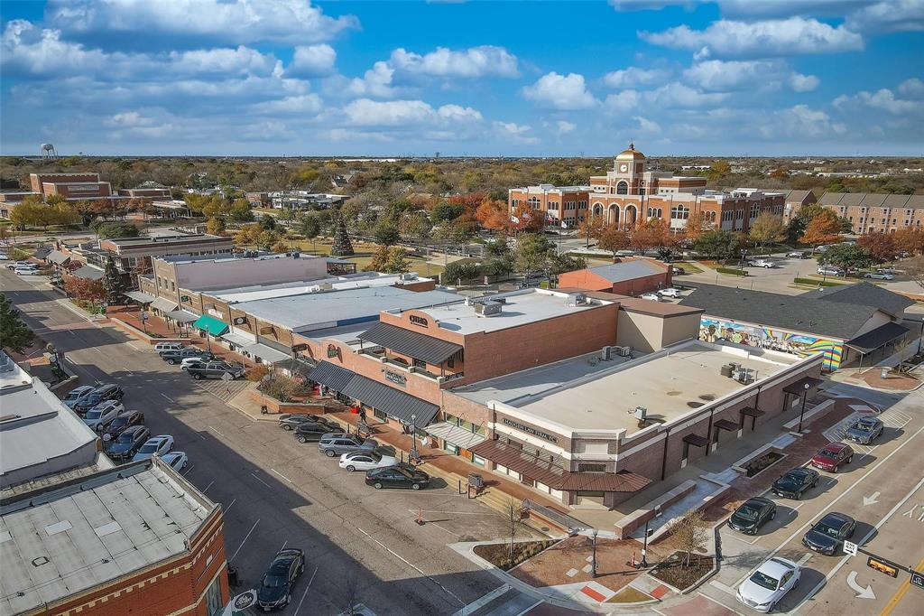 Brownstones On West Walters Ad - Residential Lease