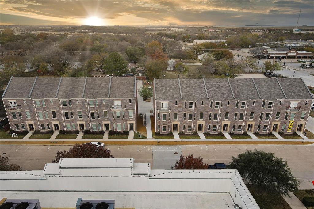 Brownstones On West Walters Ad - Residential Lease