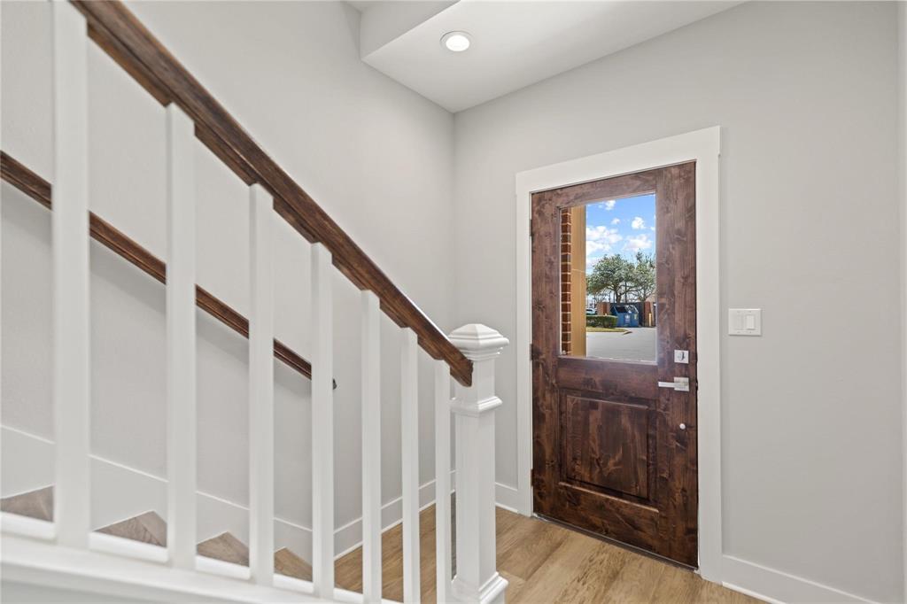 Brownstones On West Walters Ad - Residential Lease