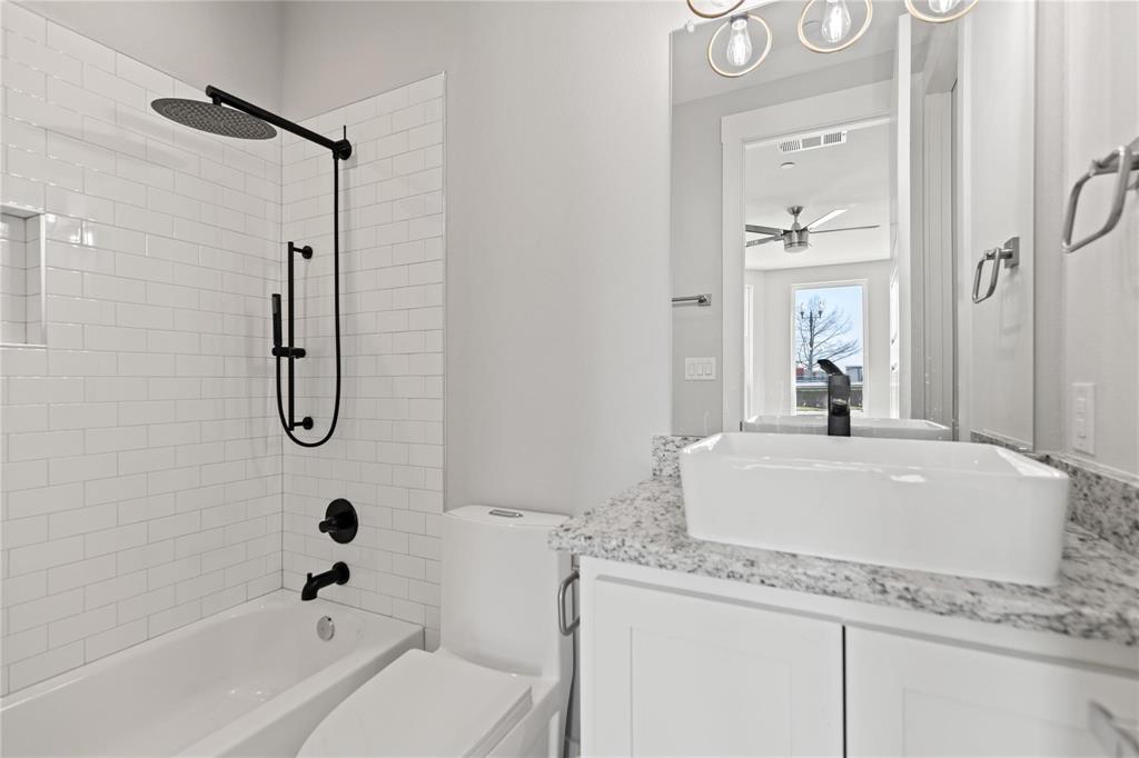 Brownstones On West Walters Ad - Residential Lease