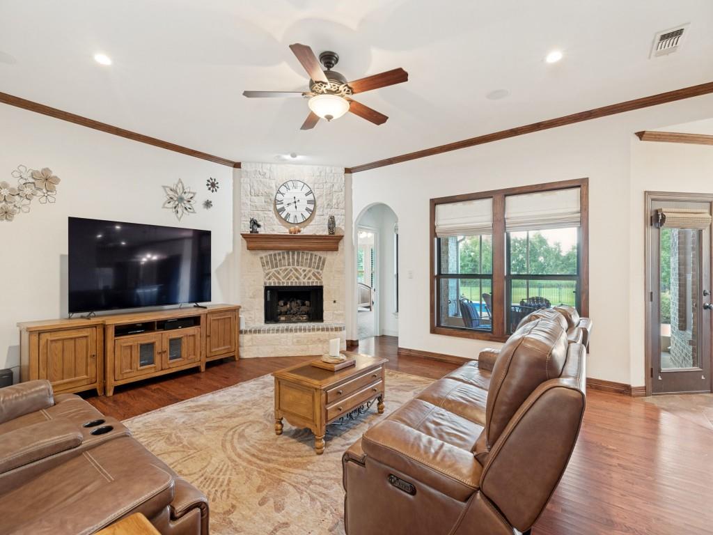 2860 Forest Drive