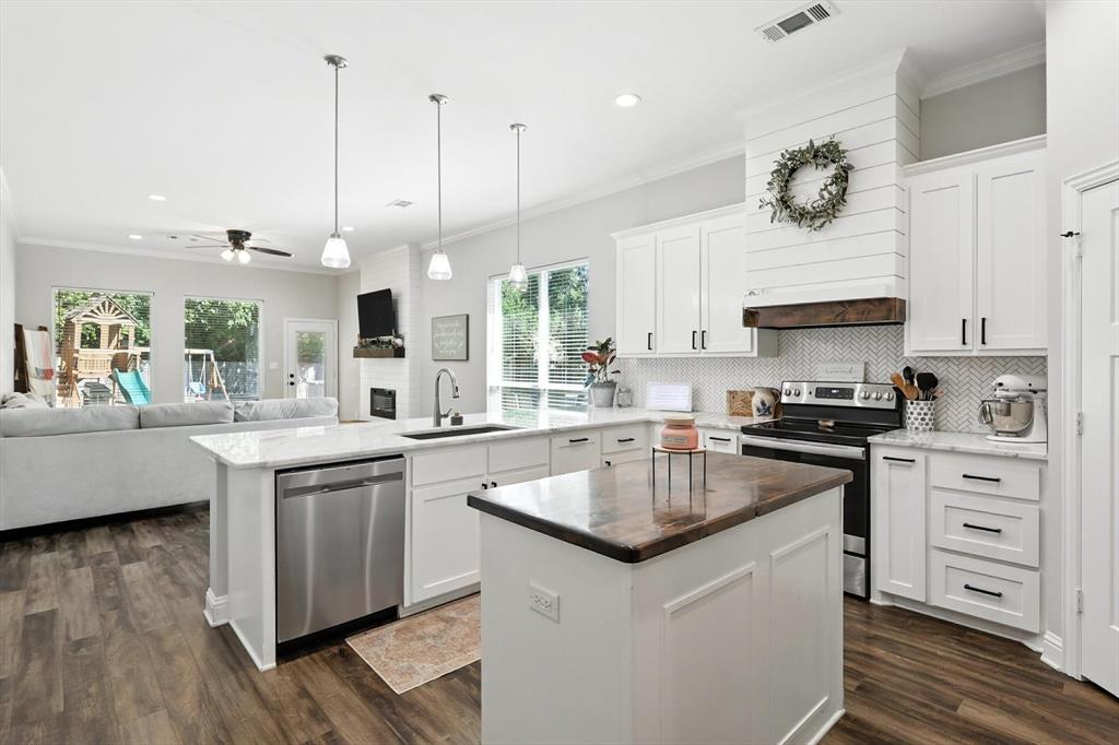 CENTER CITY ADDN PHASE THREE - Residential