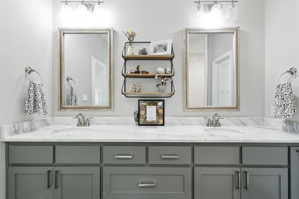 CENTER CITY ADDN PHASE THREE - Residential