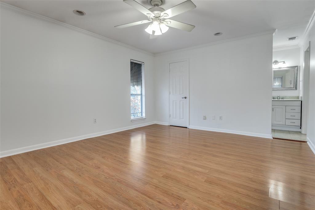 Holland St Condo 3829 - Residential