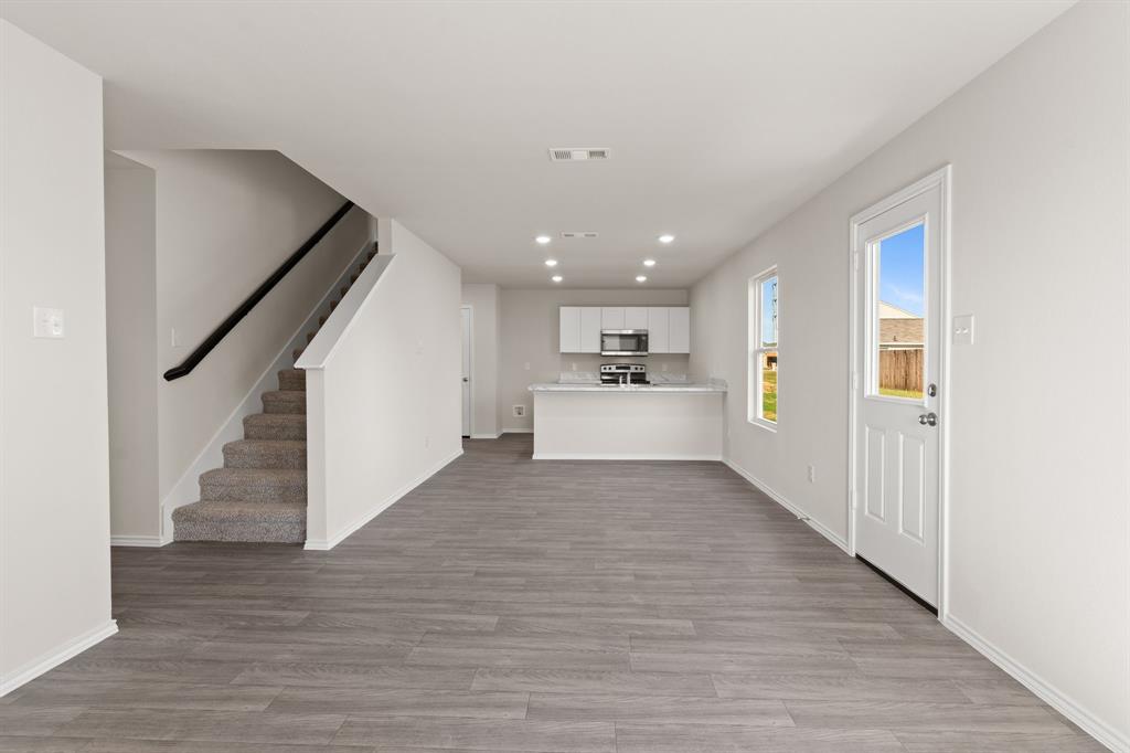 Treaty Oaks - Residential Lease