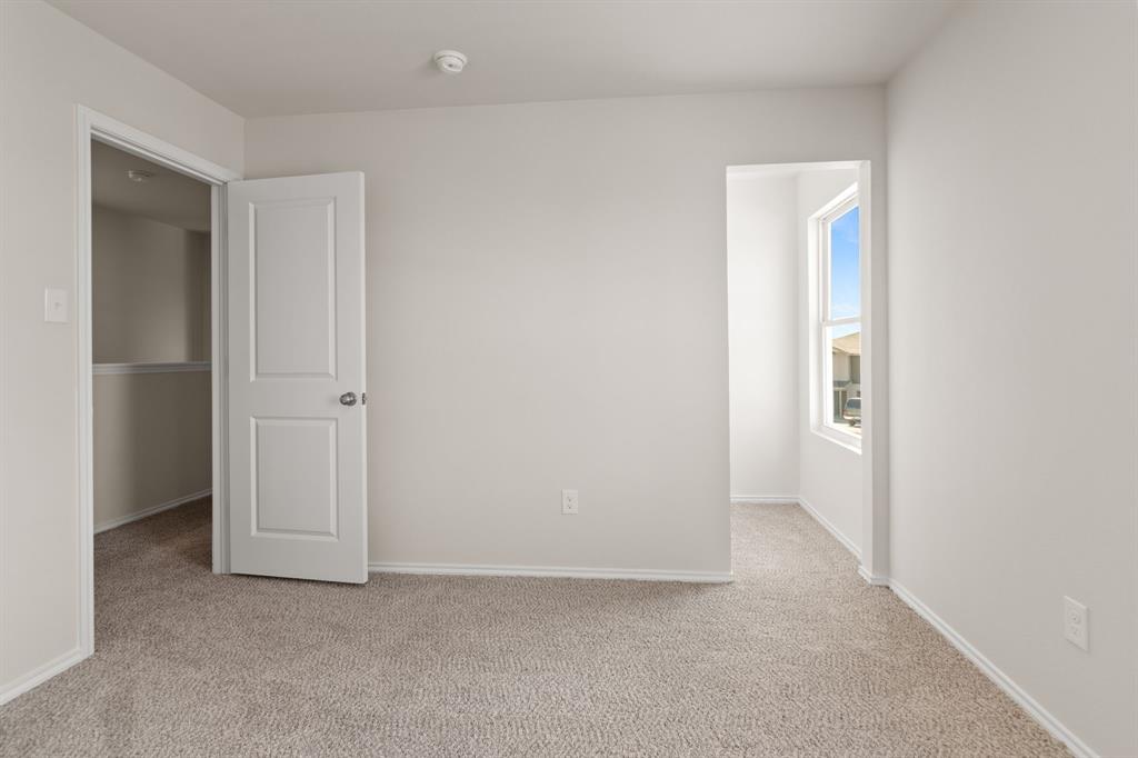 Treaty Oaks - Residential Lease