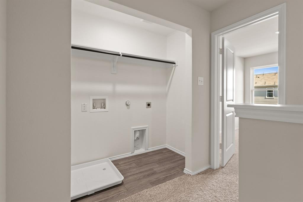 Treaty Oaks - Residential Lease