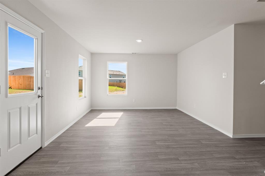 Treaty Oaks - Residential Lease