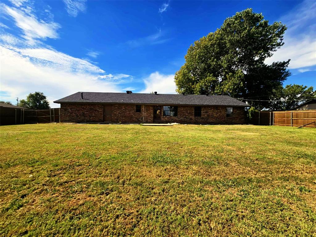 1401 Cimmaron Trail
