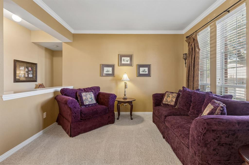 3009 Hemlock Lane