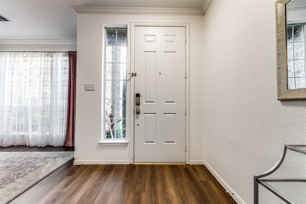 5212 Forest Lawn Drive