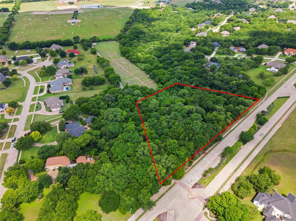 1557 Lake Ridge Parkway