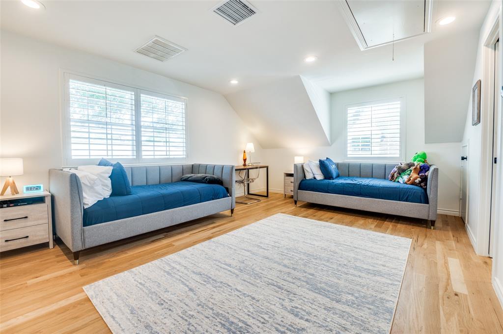 Highland Park High School - Residential