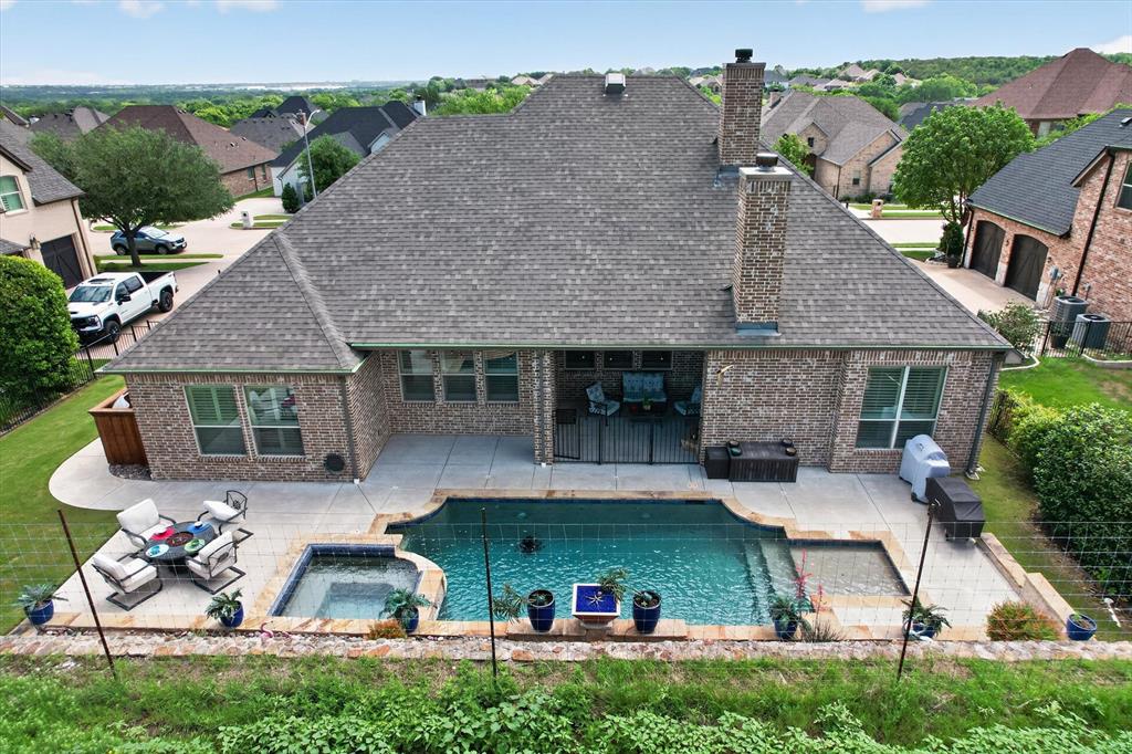 4500 Knoll Ridge Drive