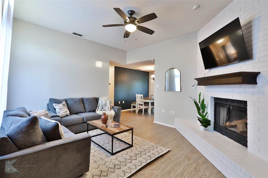1502 Sir Thopas Court