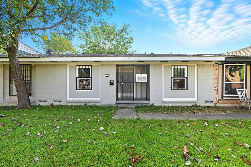 Excellent Opportunity in Rustic Hills! This single-story townhome with no HOA offers 996 sq ft, 3 bedrooms, and 2 full baths. The spacious kitchen opens seamlessly into the living room, creating an inviting layout. LVP flooring throughout—no carpet anywhere! Enjoy a covered front porch, a fenced backyard, and quick access to major highways. All this just less than 10 miles from downtown Dallas. Move-in ready and waiting for immediate enjoyment—don’t miss this one! 
To help visualize this home’s floor plan and to highlight its potential, virtual furnishings may have been added to photos found in this listing.